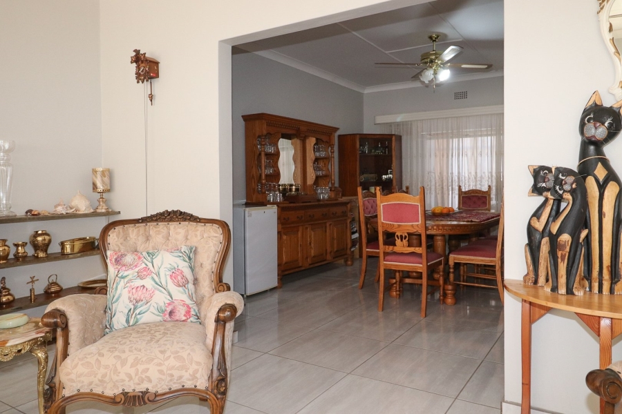 4 Bedroom Property for Sale in Flamwood North West